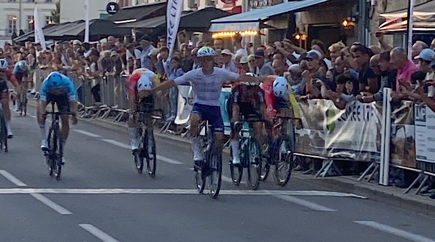 Lucas Menanteau remporte le 6e Grand Prix cycliste de la Ville de Vannes
