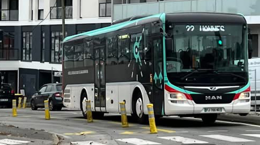 bus vannes
